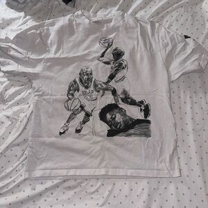 Used off white Nike Jordan t shirt, a bit shrink